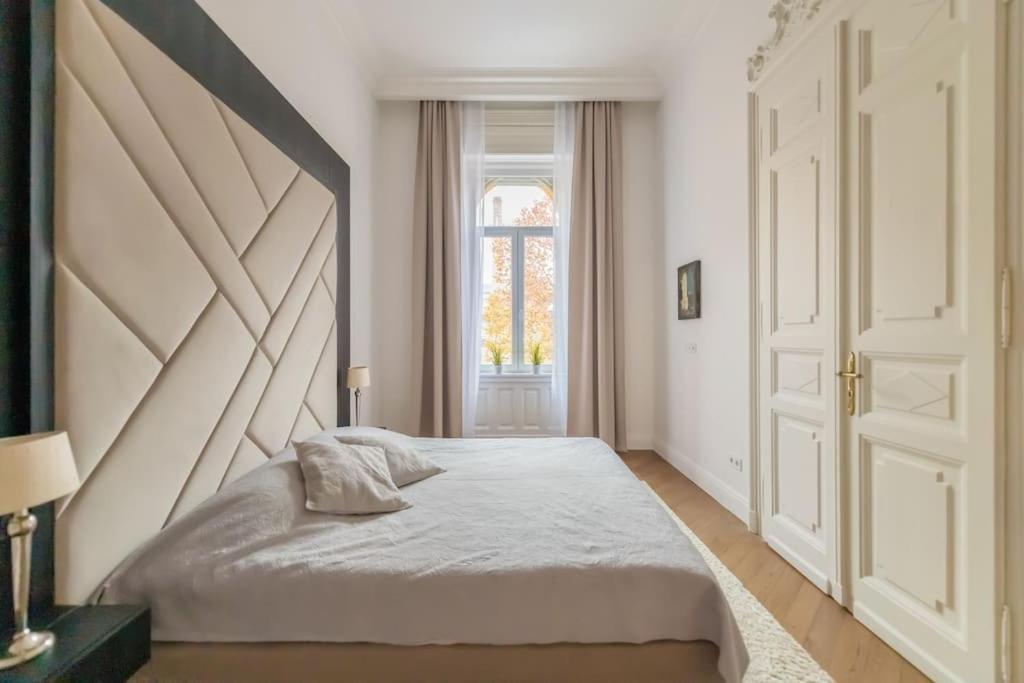 Palace Inn- Downtown * Budapest